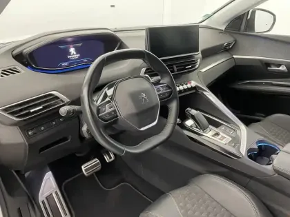 Photo 192 Peugeot 3008  Hybrid4 300 e-EAT8