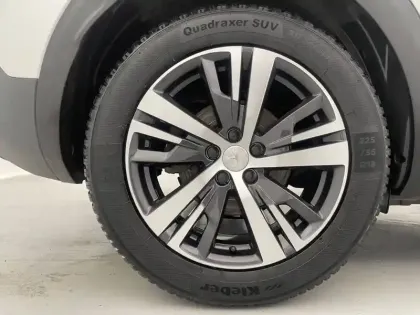 Photo 50 Peugeot 3008  Hybrid4 300 e-EAT8