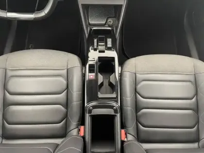 Photo 29 Citroën C4  BlueHDi 130 S&S EAT8