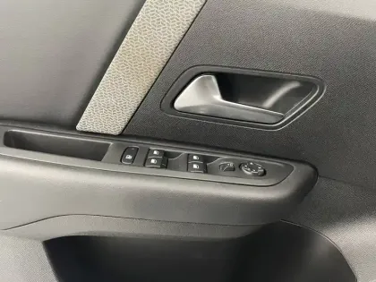 Photo 59 Citroën C4  BlueHDi 130 S&S EAT8