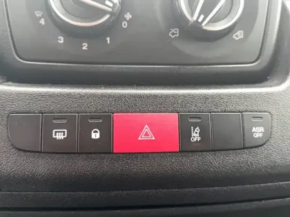 Photo 29 Citroën Jumper  TOLE 33 L2H2 BLUEHDi 140 S&S BVM6