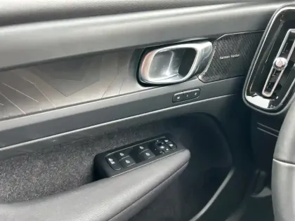 Photo 18 Volvo Xc40  T5 Recharge 180+82 ch DCT7