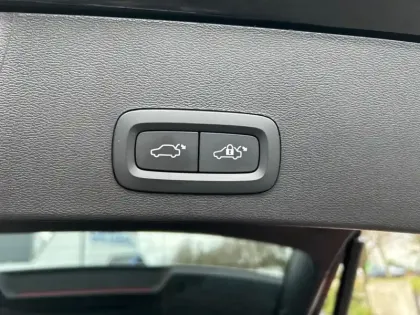 Photo 8 Volvo Xc40  T5 Recharge 180+82 ch DCT7