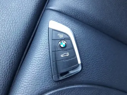 Photo 29 BMW X1  xDrive 25e 220 ch BVA6