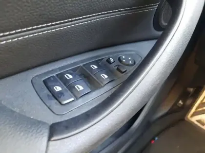 Photo 19 BMW X1  xDrive 25e 220 ch BVA6