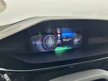 Photo 38 Peugeot 308  PHEV 180 e-EAT8