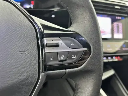 Photo 20 Peugeot 308  PHEV 180 e-EAT8