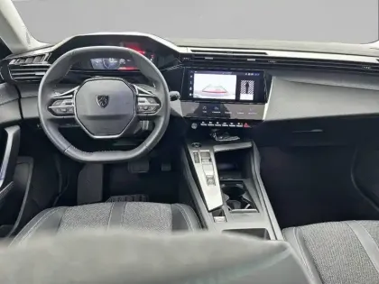 Photo 36 Peugeot 308  PHEV 180 e-EAT8