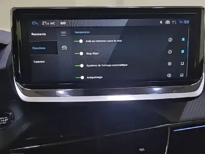 Photo 20 Peugeot 208  PureTech 100 S&S BVM6