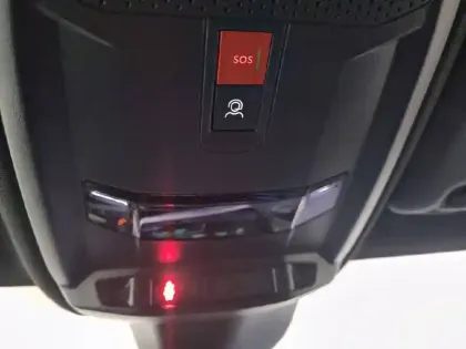 Photo 26 Peugeot 208  PureTech 100 S&S BVM6