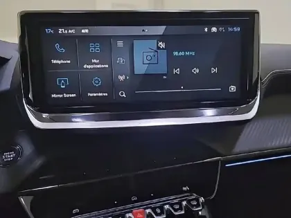 Photo 18 Peugeot 208  PureTech 100 S&S BVM6