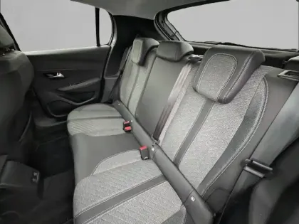 Photo 11 Peugeot 208  Hybrid 100 e-DCS6