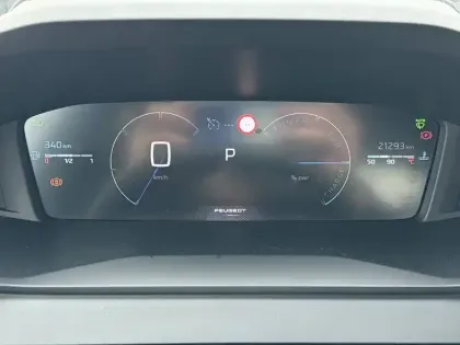 Photo 9 Peugeot 208  Hybrid 100 e-DCS6