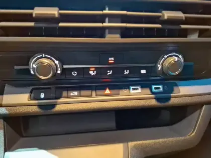 Photo 19 Peugeot Expert  FGN M BLUEHDI 145 BVM6