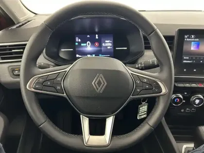 Photo 10 Renault Clio  E-Tech full hybrid 145 ch GSR2