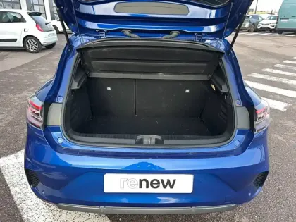 Photo 19 Renault Clio  E-Tech full hybrid 145 ch GSR2