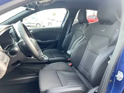Photo 17 Renault Clio  E-Tech full hybrid 145 ch GSR2
