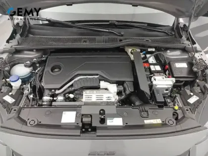 Photo 13 Peugeot 208  Hybrid 100 e-DCS6