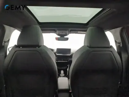 Photo 22 Peugeot 2008  PureTech 130 S&S EAT8