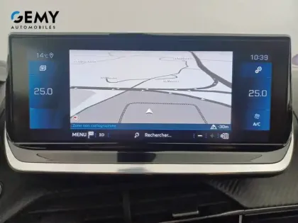 Photo 8 Peugeot 2008  PureTech 130 S&S EAT8