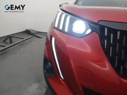 Photo 35 Peugeot 2008  PureTech 130 S&S EAT8