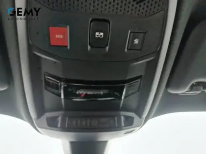 Photo 29 Peugeot 2008  PureTech 130 S&S EAT8