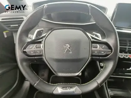 Photo 7 Peugeot 2008  PureTech 130 S&S EAT8