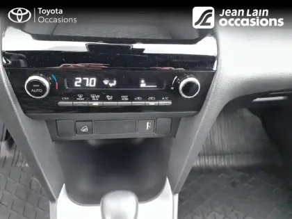 Photo 13 Toyota Yaris  Cross Hybride 116h AWD-i