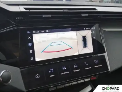 Photo 14 Peugeot 308  Hybrid 145 e-DCS6