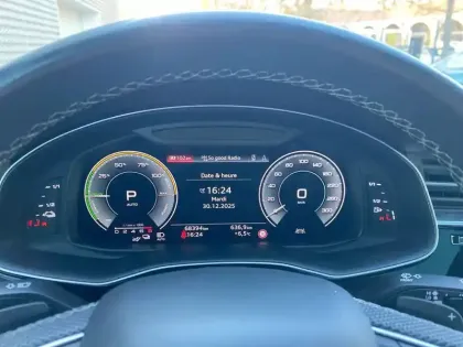 Photo 16 Audi Q8  60 TFSI e 462 Tiptronic 8 Quattro