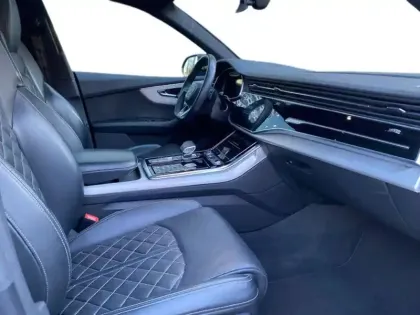 Photo 8 Audi Q8  60 TFSI e 462 Tiptronic 8 Quattro