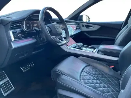 Photo 14 Audi Q8  60 TFSI e 462 Tiptronic 8 Quattro