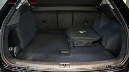 Photo 6 Audi Q3  45 TFSIe 245 ch S tronic 6