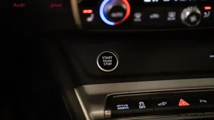 Photo 26 Audi Q3  45 TFSIe 245 ch S tronic 6