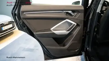 Photo 16 Audi Q3  45 TFSIe 245 ch S tronic 6