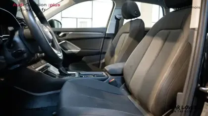 Photo 15 Audi Q3  45 TFSIe 245 ch S tronic 6