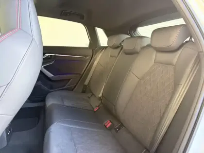 Photo 16 Audi A3  Sportback TFSI e Hybride rechargeable 272 S tronic 6