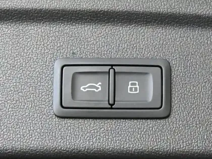 Photo 19 Audi A3  Sportback TFSI e Hybride rechargeable 272 S tronic 6