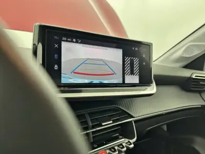 Photo 21 Peugeot 208  PureTech 100 S&S EAT8