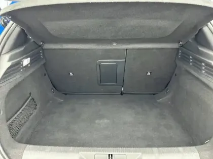 Photo 25 Peugeot 308 Gén. III Ph1 GT 5