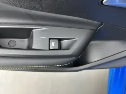 Photo 37 Peugeot 308 Gén. III Ph1 GT 5