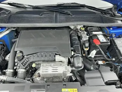 Photo 46 Peugeot 308 Gén. III Ph1 GT 5