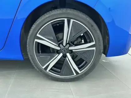 Photo 32 Peugeot 308 Gén. III Ph1 GT 5