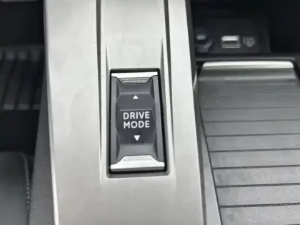 Photo 43 Peugeot 308 Gén. III Ph1 GT 5