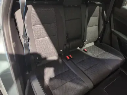 Photo 7 Renault Espace  full hybrid E-Tech 200 ch 7pl
