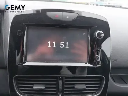 Photo 23 Renault Clio Gén. IV (B98) Ph2 Trend 5