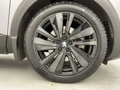 Photo 17 Peugeot 3008  Hybrid 225 e-EAT8