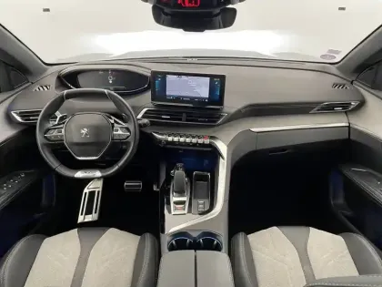 Photo 28 Peugeot 3008  Hybrid 225 e-EAT8
