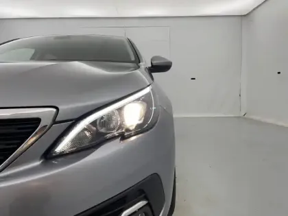 Photo 29 Peugeot 308  PureTech 110ch S&S BVM6