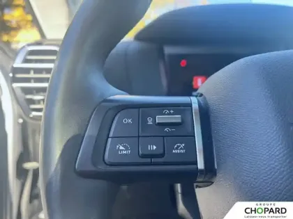 Photo 13 Citroën C4 e- 136 ch Automatique